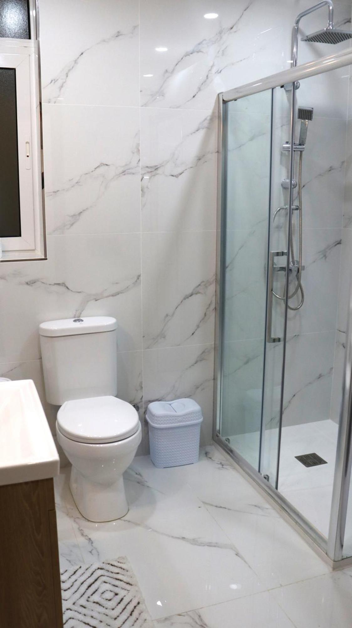 Sc6 - Modern & Spacious 2 Bed Сейнт Полс Бей Екстериор снимка